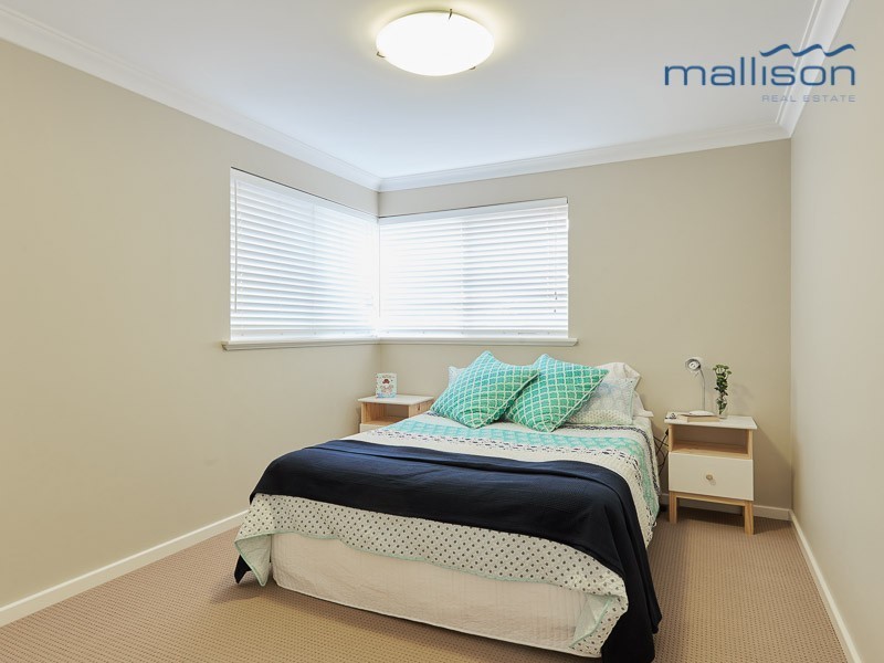 13 Cheshunt Gardens, North Lake WA 6163