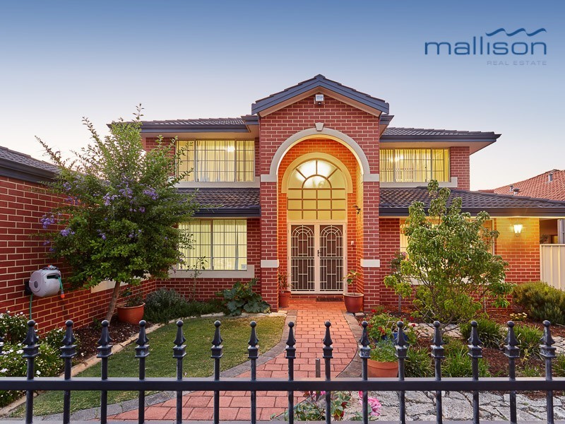 13 Cheshunt Gardens, North Lake WA 6163