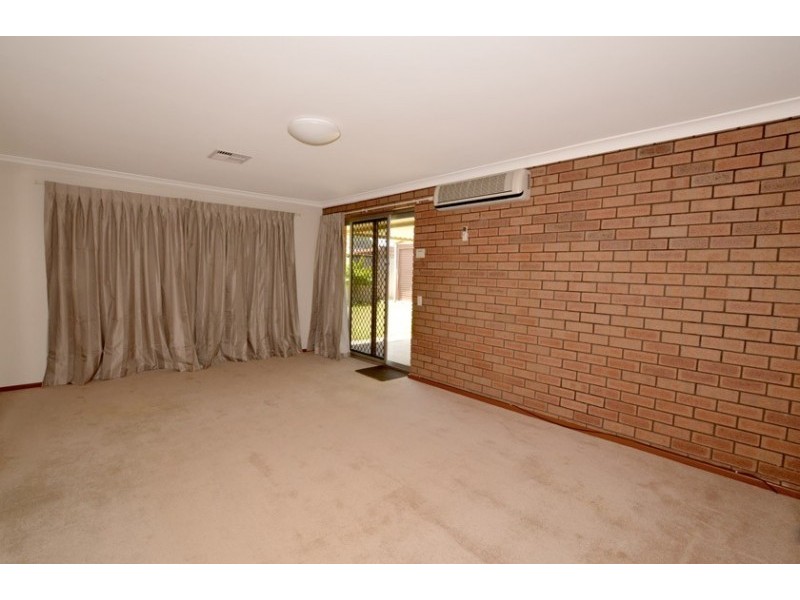 12 McCombe Avenue, Samson WA 6163