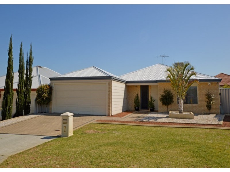 7 Stokesay Street, Orelia WA 6167