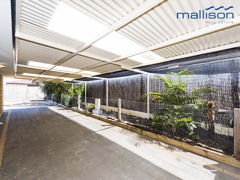 10 Squires Avenue, Bertram WA 6167