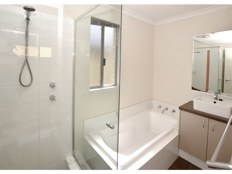 2B Belfast Close, Canning Vale WA 6155