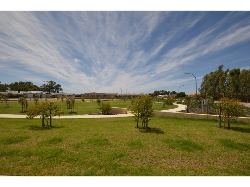 2B Belfast Close, Canning Vale WA 6155