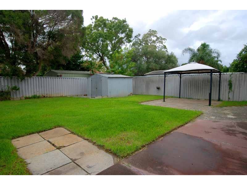 14 Wickens Street, Beckenham WA 6107