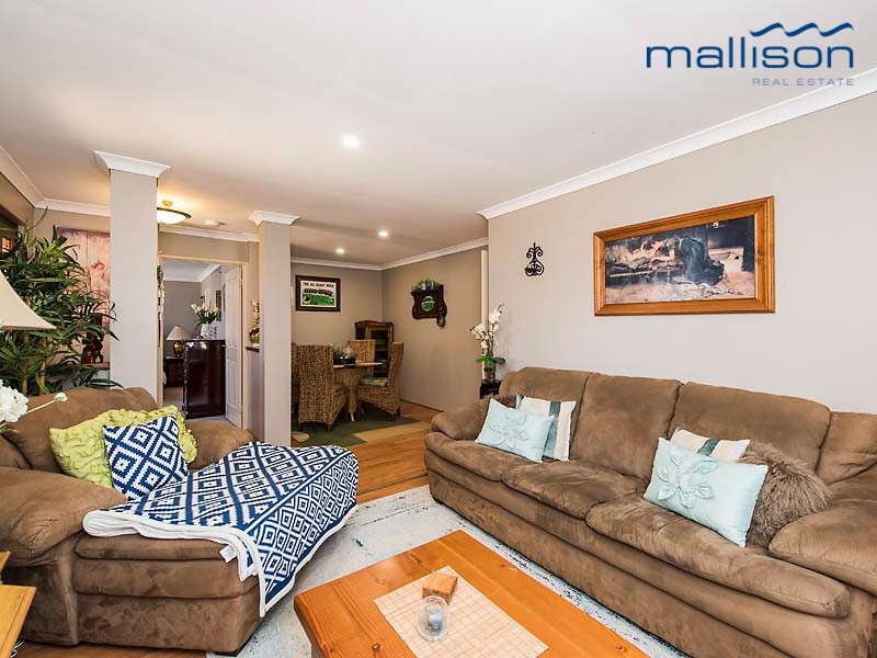 12 Oceanic Court, Port Kennedy WA 6172