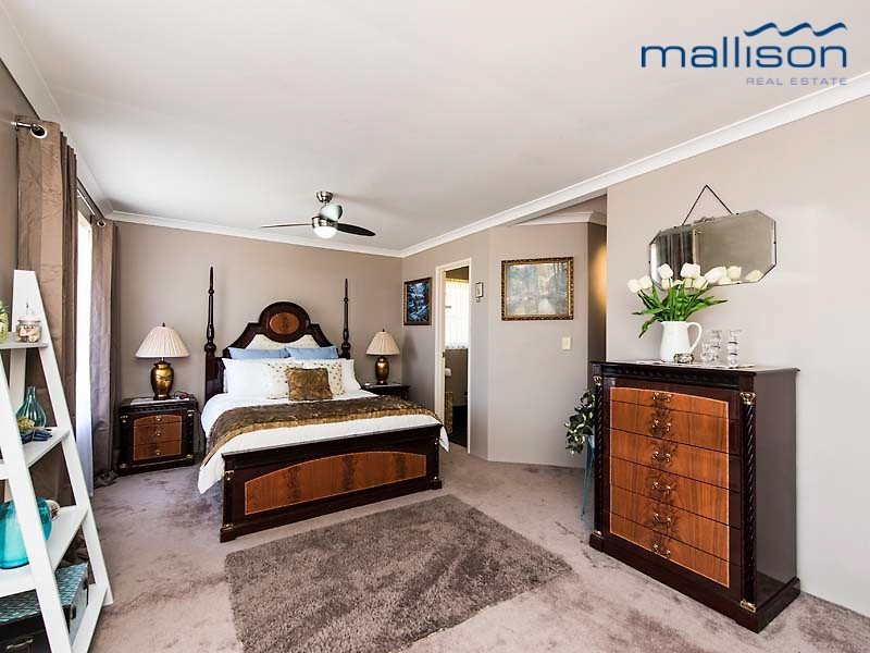 12 Oceanic Court, Port Kennedy WA 6172