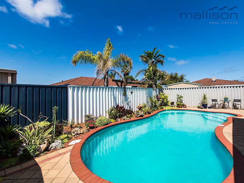 12 Oceanic Court, Port Kennedy WA 6172