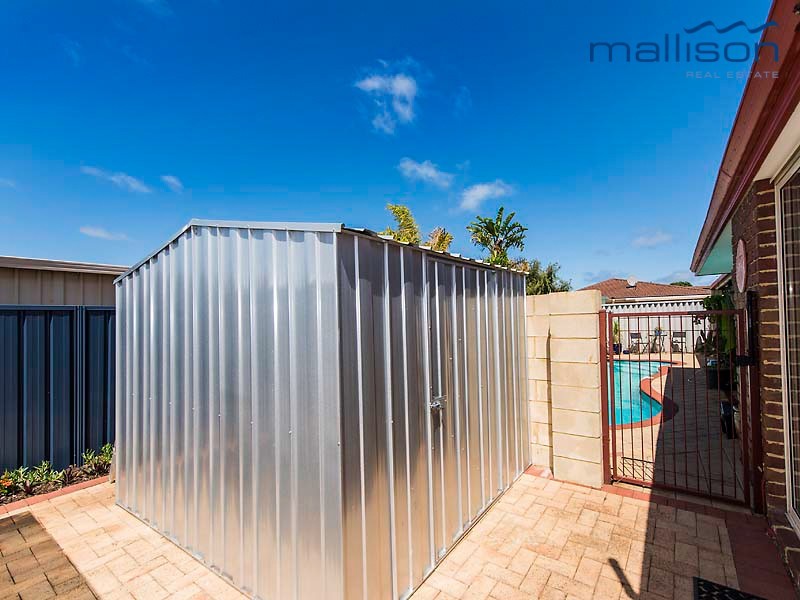 12 Oceanic Court, Port Kennedy WA 6172