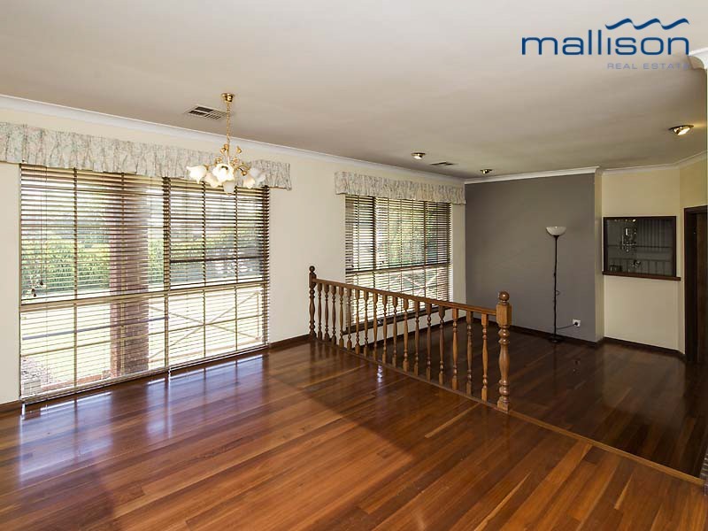 15 Haywood Trail, Leeming WA 6149