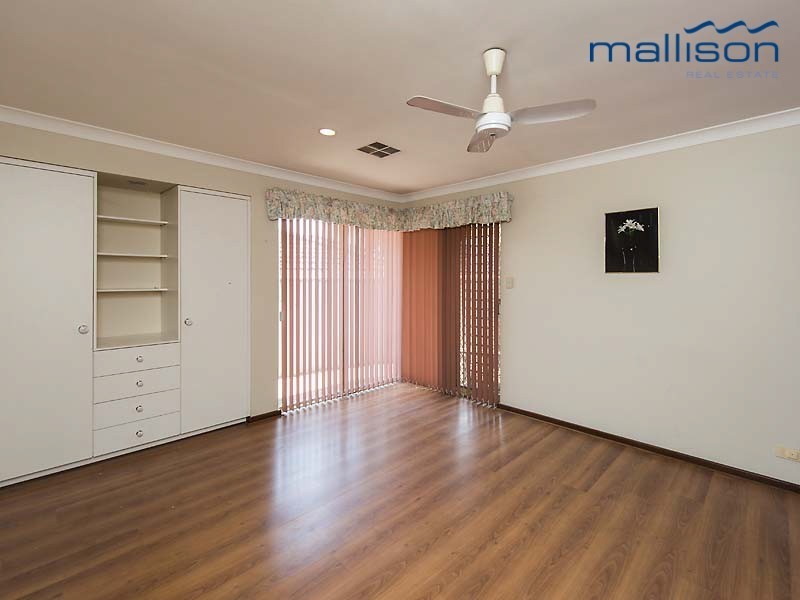 15 Haywood Trail, Leeming WA 6149