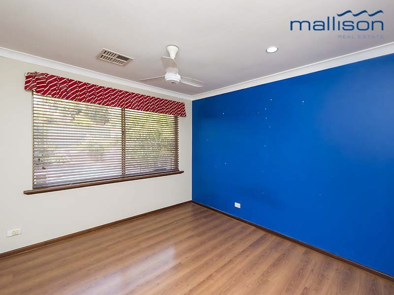 15 Haywood Trail, Leeming WA 6149