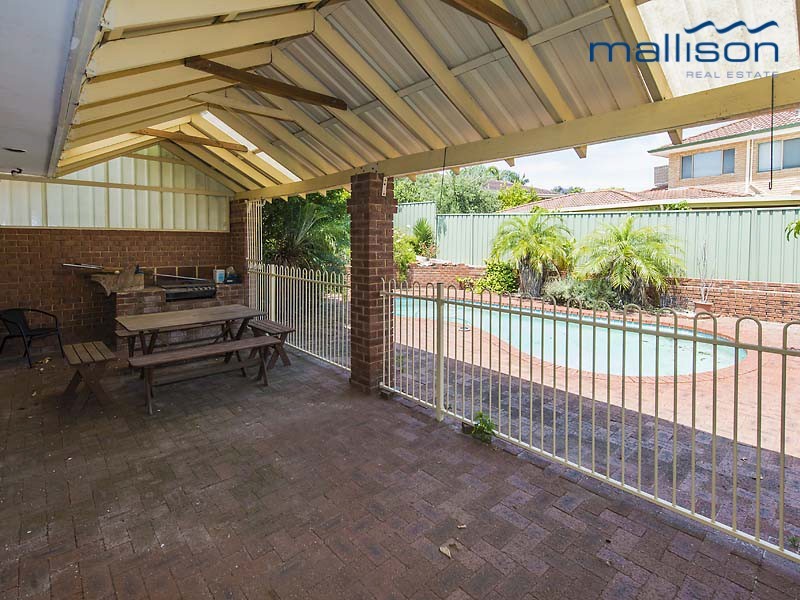 15 Haywood Trail, Leeming WA 6149