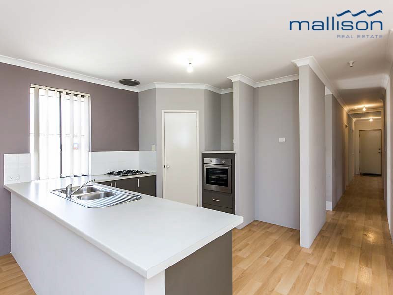 35 Camden Boulevard, Aubin Grove WA 6164