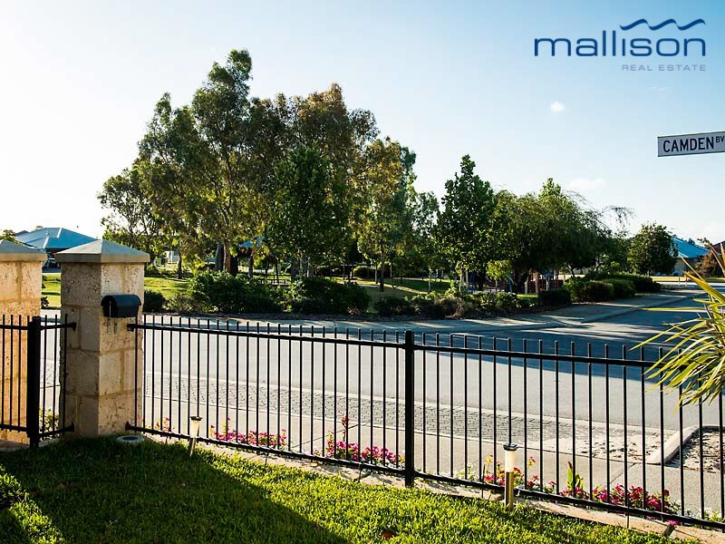 35 Camden Boulevard, Aubin Grove WA 6164