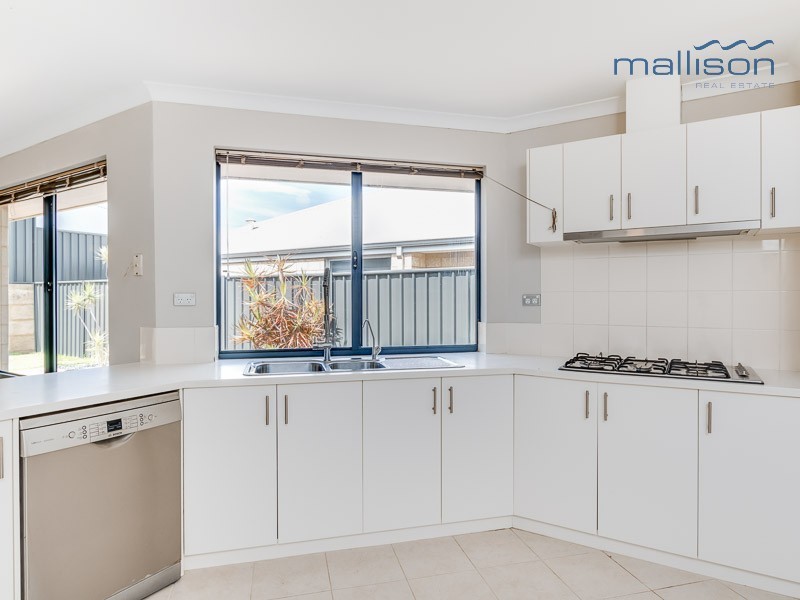 6 Songlark Crescent, Baldivis WA 6171