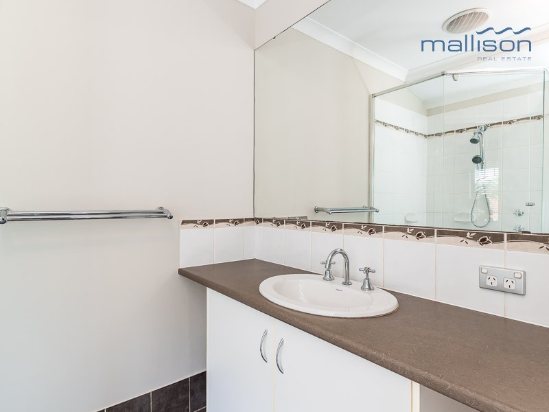 6 Songlark Crescent, Baldivis WA 6171