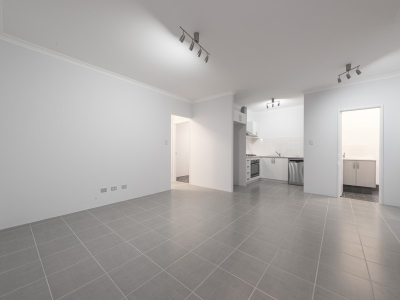1A Poso Place, Atwell WA 6164