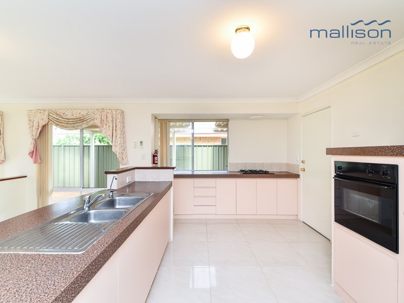 1 Barcroft Court, Atwell WA 6164