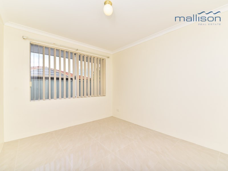 1 Barcroft Court, Atwell WA 6164
