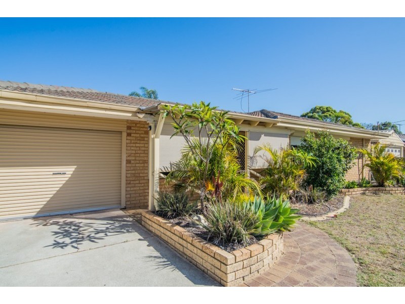 4 Isaacs Court, Huntingdale WA 6110