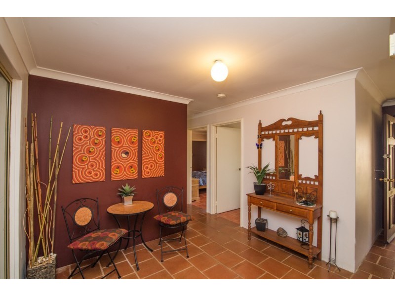 4 Isaacs Court, Huntingdale WA 6110