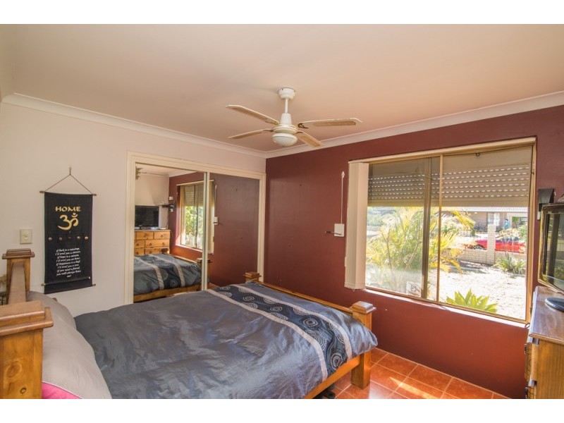 4 Isaacs Court, Huntingdale WA 6110