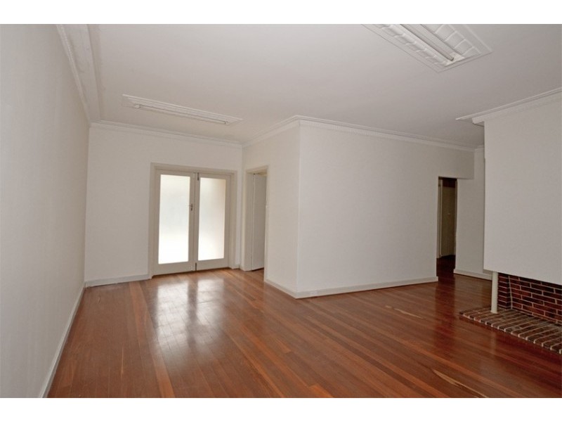 70 Bromley Way, Hilton WA 6163