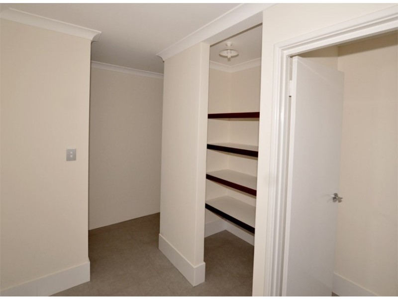 8 Wyandotte Road, Southern River WA 6110