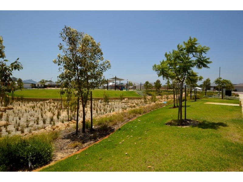 8 Wyandotte Road, Southern River WA 6110