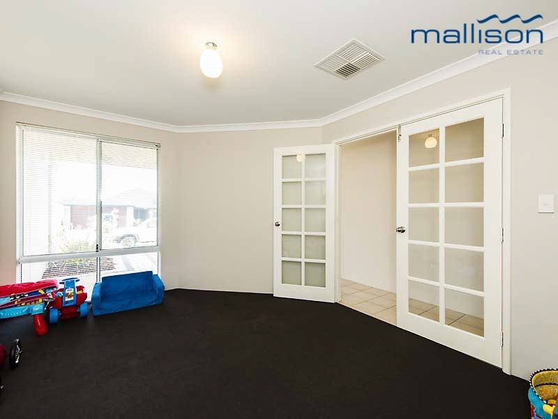 30 Pavonia Parade, Baldivis WA 6171