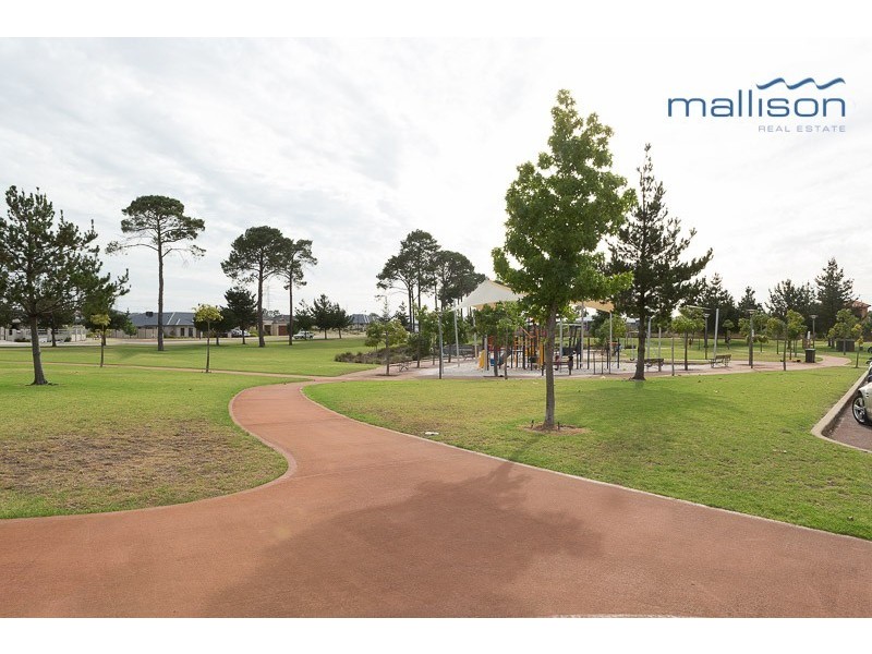 10 Caribbean Turn, Aubin Grove WA 6164