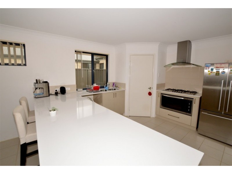 16 Atherstone Parade, Baldivis WA 6171