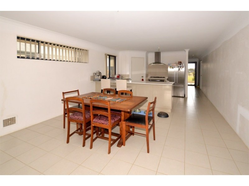 16 Atherstone Parade, Baldivis WA 6171