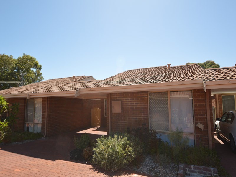 2/9 Dewey Street, Shelley WA 6148