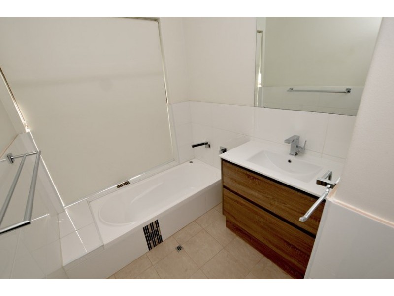 55 Sanderling Drive, Thornlie WA 6108