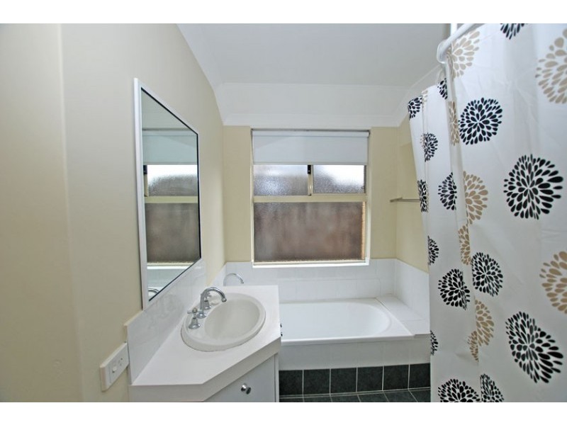 31B McCoy Street, Melville WA 6156