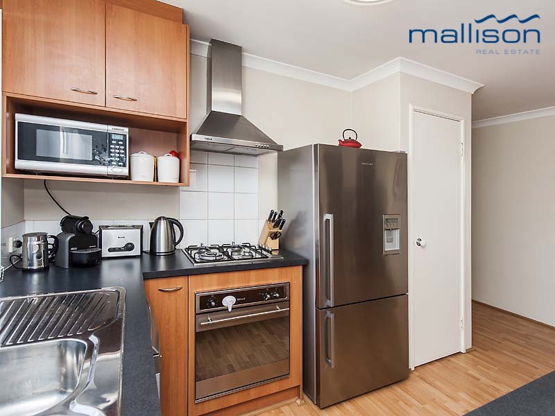 29 Dewsbury Drive, Bertram WA 6167