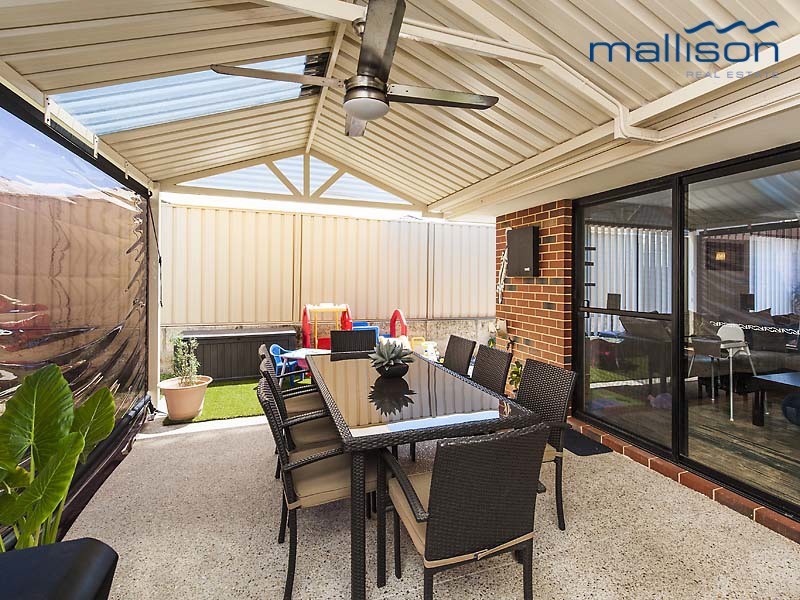 29 Dewsbury Drive, Bertram WA 6167