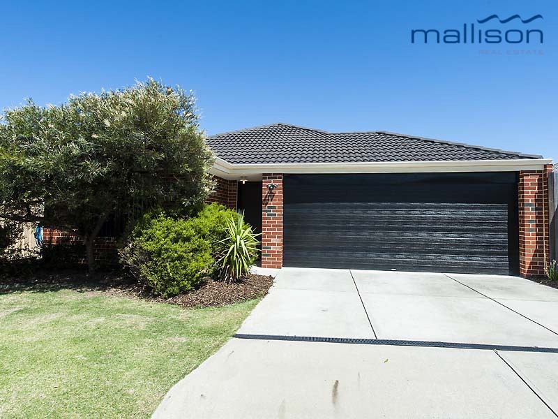 29 Dewsbury Drive, Bertram WA 6167