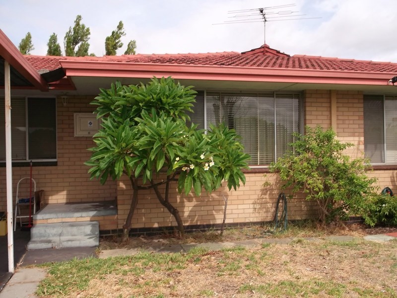 23A Brixton Street, Beckenham WA 6107
