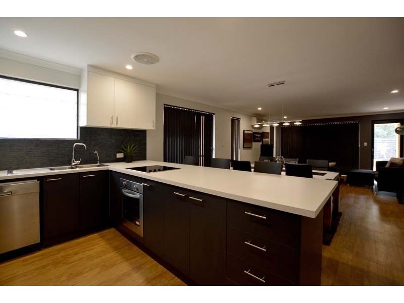 39 Paperbark Lane, Atwell WA 6164