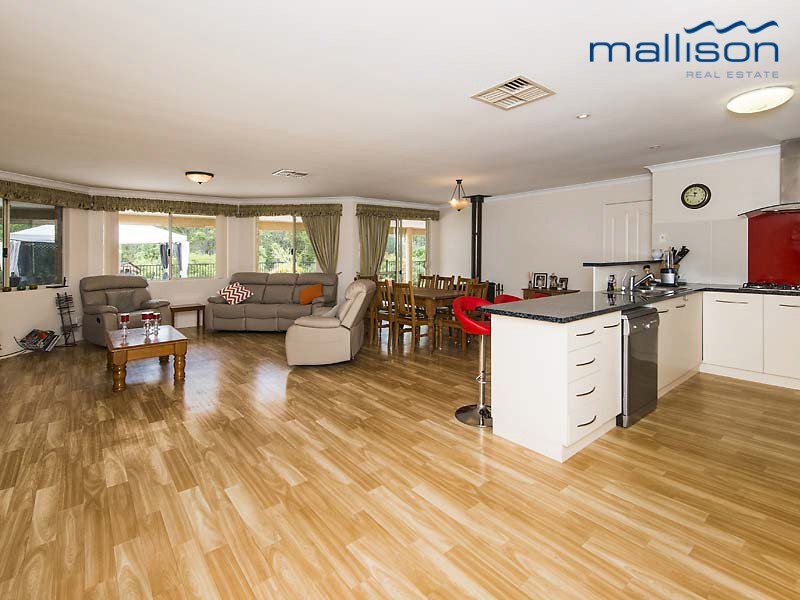 12 Coral Vine Loop, Jarrahdale WA 6124