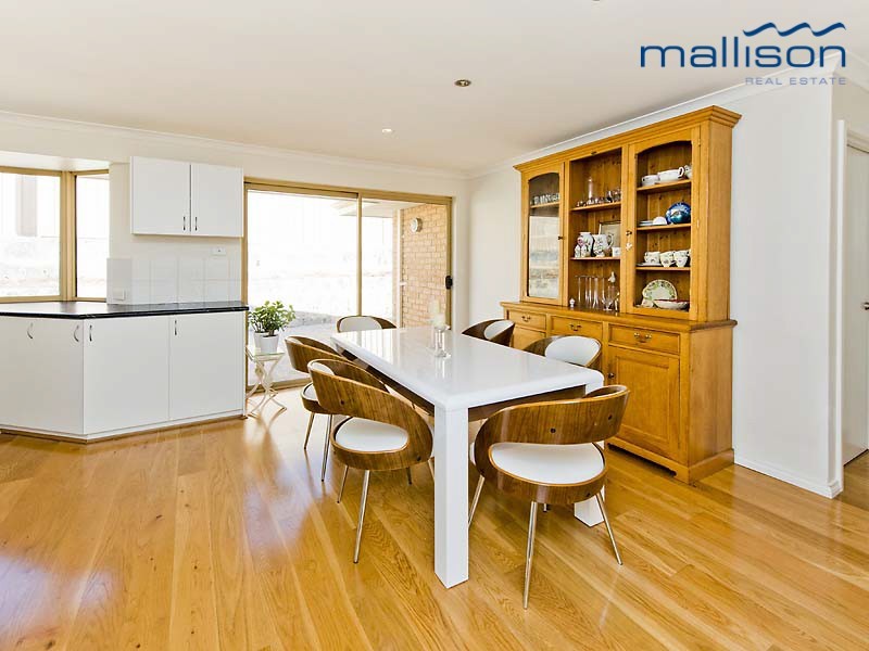 1 Haywood Trail, Leeming WA 6149