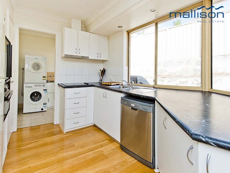 1 Haywood Trail, Leeming WA 6149