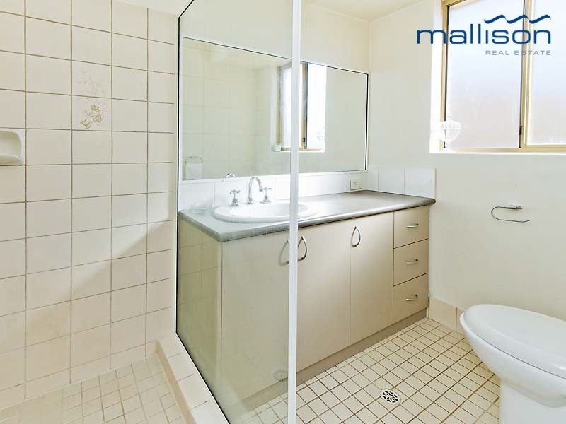 1 Haywood Trail, Leeming WA 6149