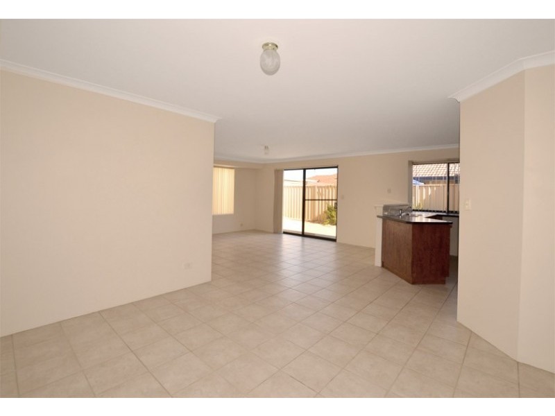 38A Pennlake Drive, Spearwood WA 6163