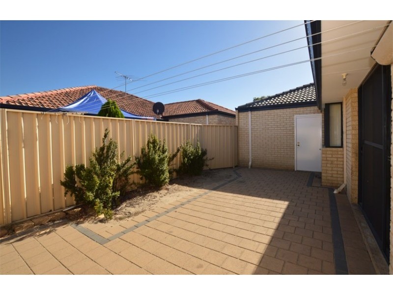 38A Pennlake Drive, Spearwood WA 6163