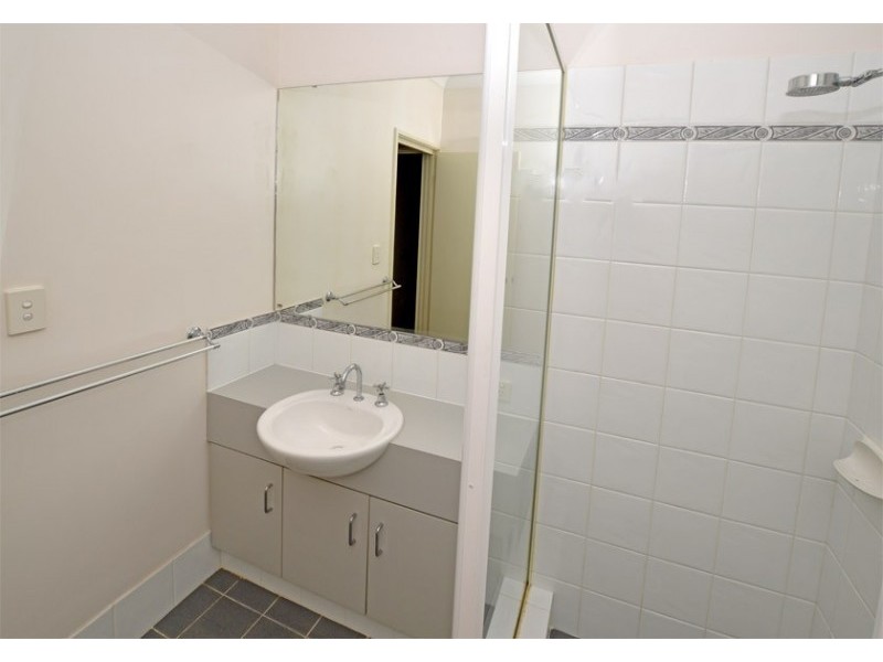 9 Tarn Drive, Canning Vale WA 6155