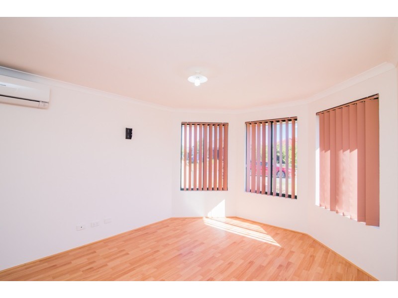 6 Carramup Circle, Port Kennedy WA 6172