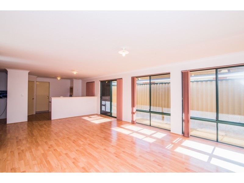 6 Carramup Circle, Port Kennedy WA 6172